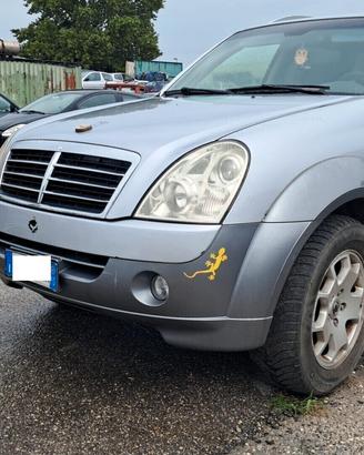 REXTON SSANGYONG 2.7-gasolio