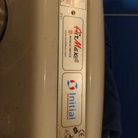 Asciugamani elettrico Initial  2300 watt