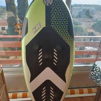 tavola wingfoil 145 l gonfiabile