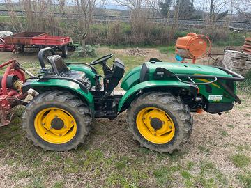 Trattore Ferrari Cobram 50 cv reversibile