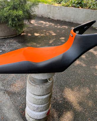 KTM 890 SMT Sella bassa KTM powerparts