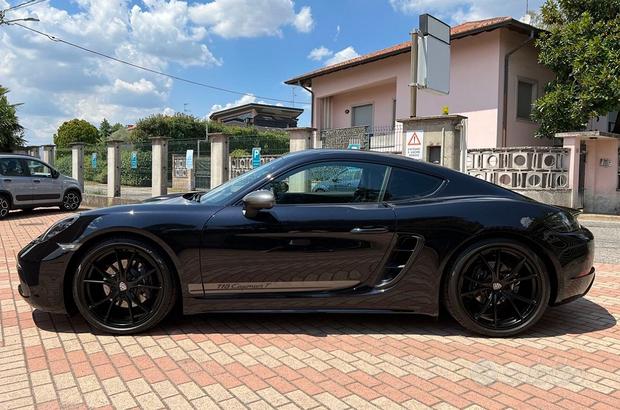 Porsche Cayman T OR4873