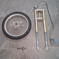 Avantreno completo showa 49