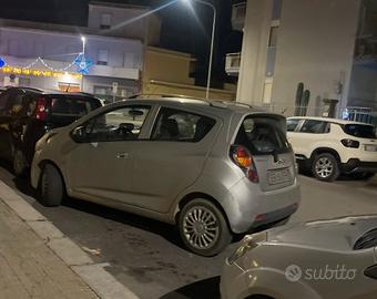 auto chevrolet spark