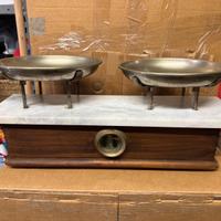 Bilancia antica da cucina