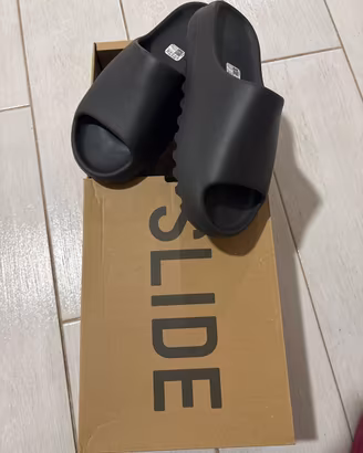 Adidas SLIDE