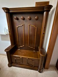 Cassapanca appendiabiti con baule in legno noce