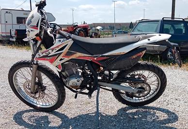 BETA RR RE 125 - anno 2015 RADIATO INCIDENTATO