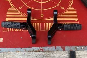 pedane posteriori moto Guzzi V7 Racer, Nevada