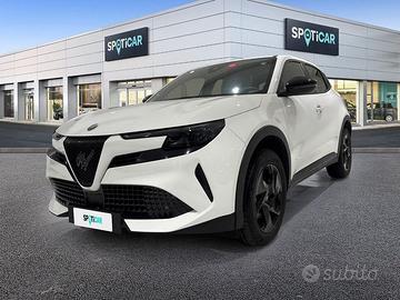 Alfa Romeo Junior 1.2 136CV Hybrid eDCT6 ibrida