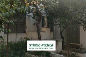 Villa 120 mq + 250 Mq Di Spazio A San Leone Centro