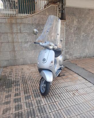 Vespa Lx 150