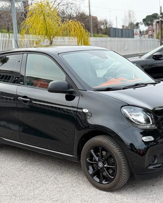 Smart ForFour 70 1.0 twinamic Passion 16.500KM
