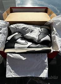 Scarpe Nike Dunk Retro, bianche e nere