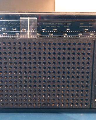Radio vintage Philips 250