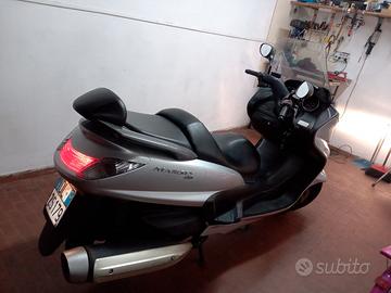 Yamaha majesty 400