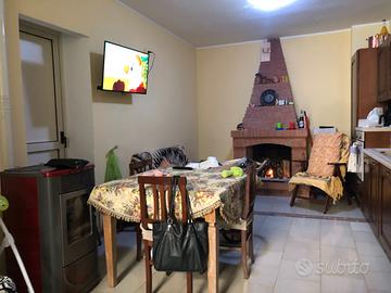 Appartamento con ingresso ind.te e cantina