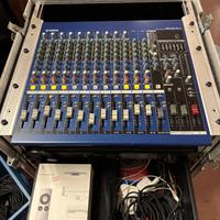 Mixer Yamaha MG16