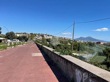 CASA INDIPENDENTE A NAPOLI