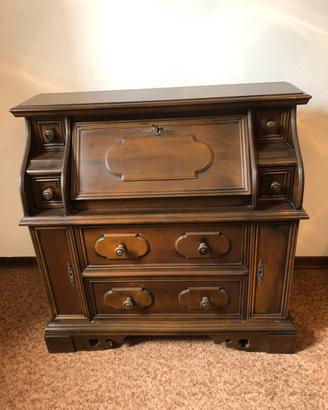 Secretaire ribalta con vano segreto