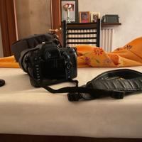 Reflex D7000 - Nero + Nikon AF-S DX Nikkor 18-70mm