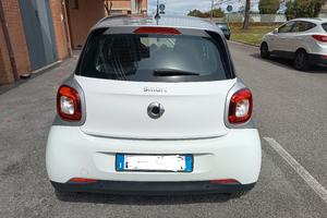 Smart ForFour 1.0 70cv automatica