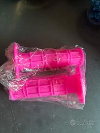 manopole rosa NUOVE IMPACCHETTATE