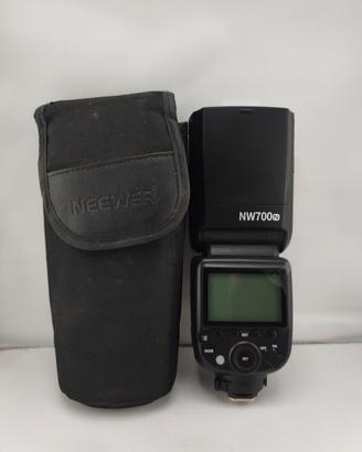 flash neewer per Nikon 