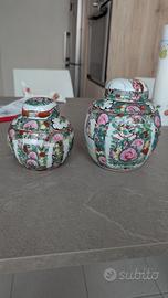 coppia di vasi cinesi in porcellana smaltata 