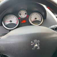 peugeot 207 X line