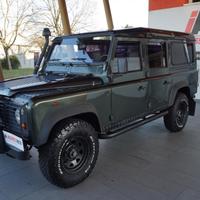 LAND ROVER Defender 110 2.5 Td5 cat S.W. S