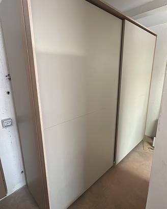 ARMADIO NUOVO, IMBALLATO - 245x225x67