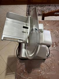 Affettatrice Marca Fac