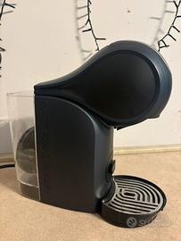 Macchina del caffe dolcegusto