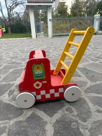 Carrello primi passi per bambini, legno usato