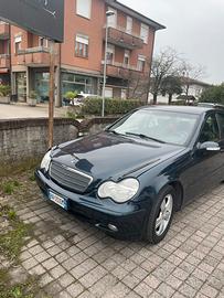 Mercedes C180