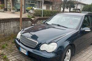 Mercedes C180