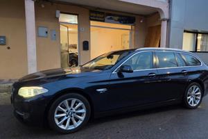 Bmw 530d X-Drive full-optional (Rara)