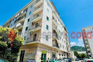 Torrione- ampia soluzione con terrazzo