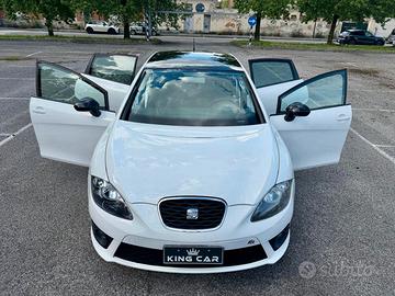 Seat Leon 2.0 TSI DSG FR (MY09)