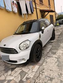 Stupenda Mini countriman 1.6 diesel