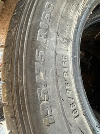 Pneumatici pirelli 195 175 R16C