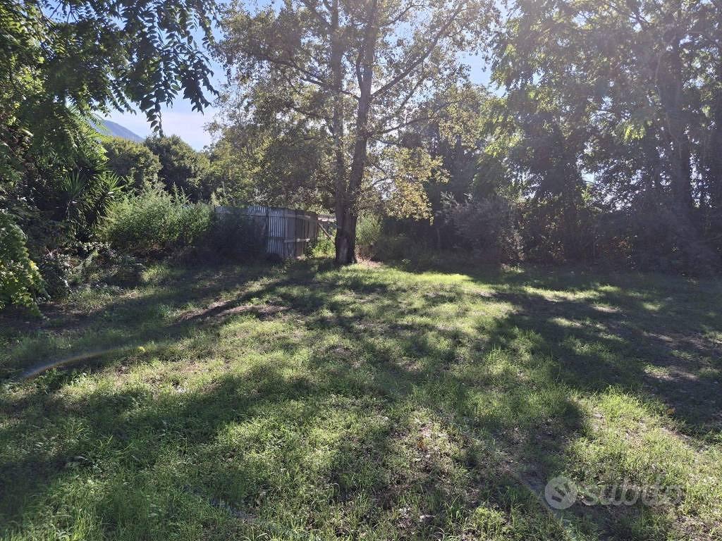 Terreno di 800 m² a Somma Vesuviana - Altro