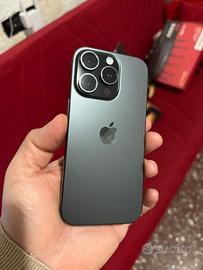 Iphone 16 Pro + Garanzia fino 2027