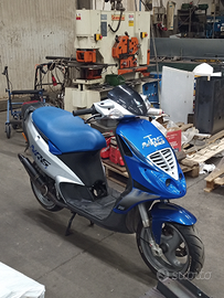 Piaggio NRG Athena racing