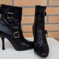 Stivaletti 39 UNISA pelle nero