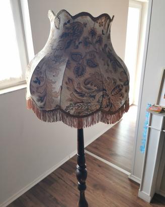 lampada da pavimento vintage