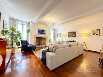 Appartamento di 143 m² con più di 5 locali a Moden