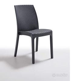 Sedie stile rattan