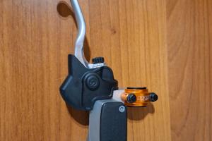 Pompa freno anteriore originale per KTM SX 125